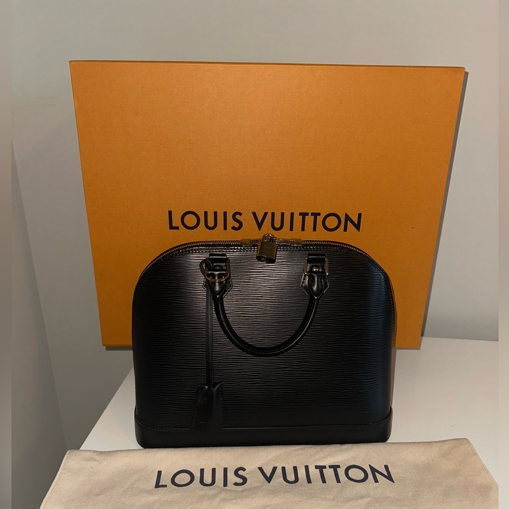 Louis Vuitton Epi Leather Alma PM Satchel